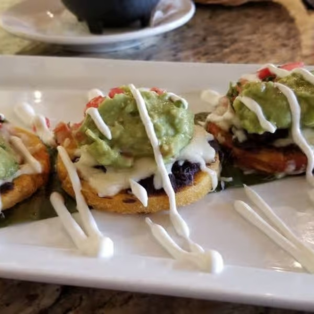 Tostones Rellenos.